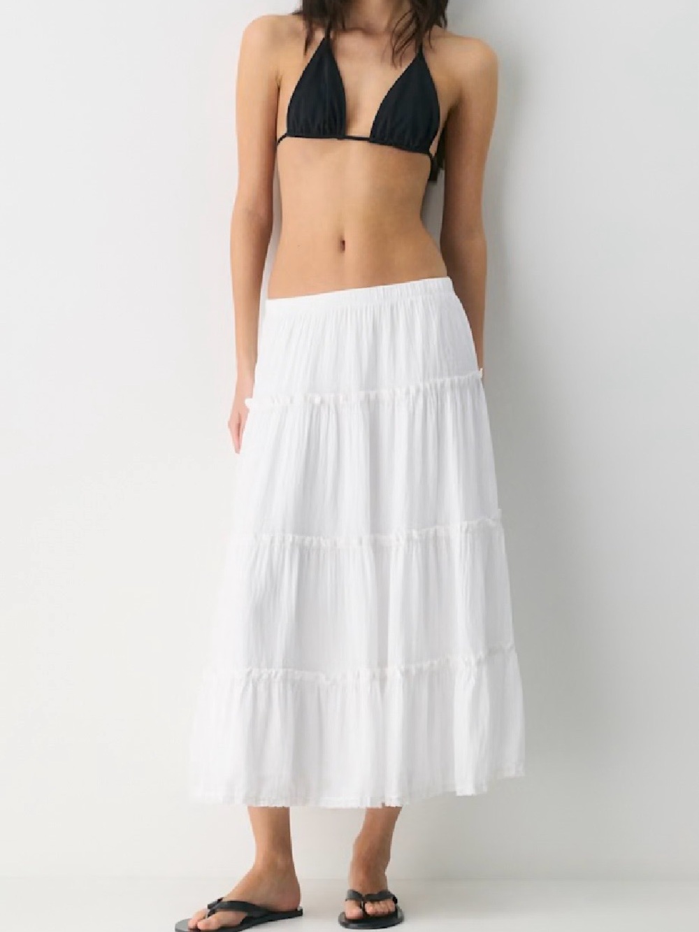 Aritzia Little Moon Damasque White Color Tiered maxi skirt SZ.S